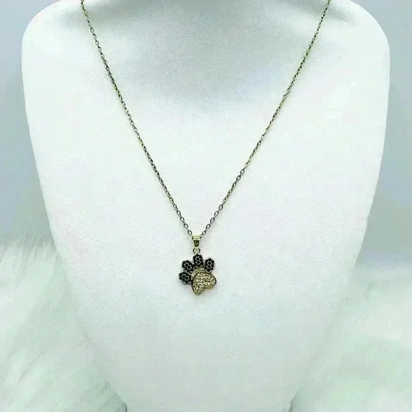 Paw-Paw Pendant Necklace - Picture 1 of 3